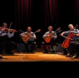 21 Duo Assad, Turtle Island String Quartet - Turné Brasil 2010.